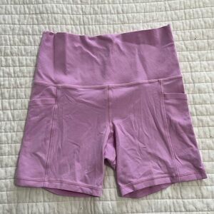 Athleta Salutation Stash Pocket Shorts 5”- Light Pink